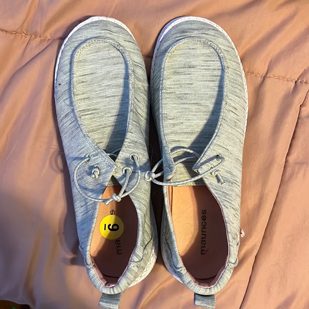 Womens shoes